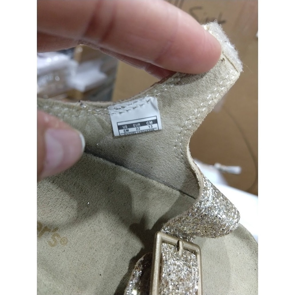 Carter's Girls Cork Bottom Glitter Gold Size 6 - Picture 2 of 2